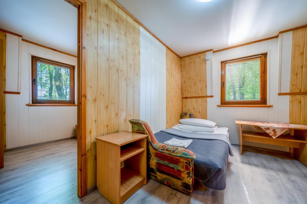 Hotel Ow Gromada Pod Bukami Miedzyzdroje Esterno foto